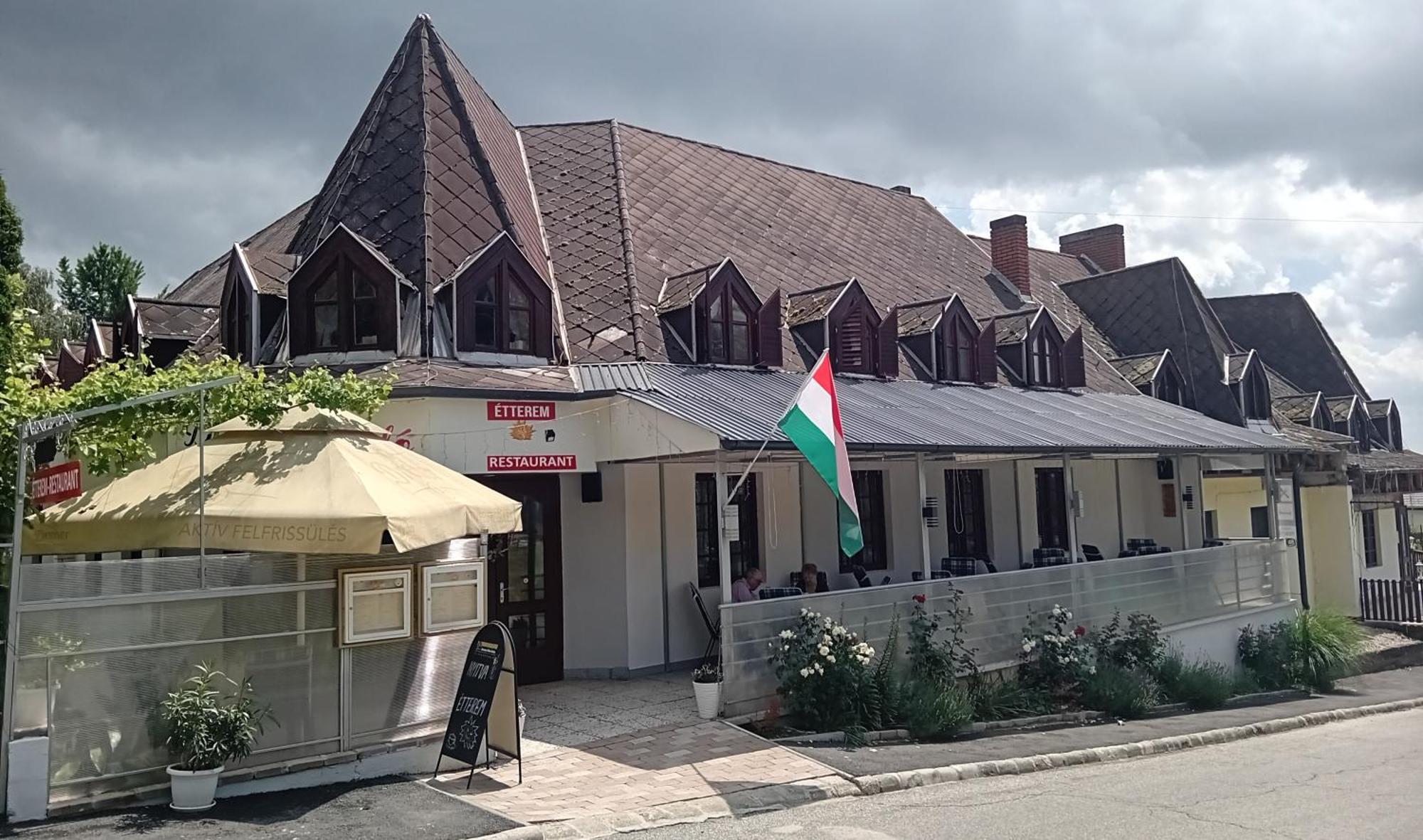 Diana Fogado Bed & Breakfast Keszthely Ngoại thất bức ảnh
